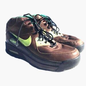 S O L D: Sneakers . Size: 8 . Air Max . 316339-271 Nike . Pre Owned